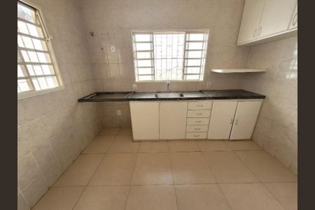 Casa para alugar com 3 quartos, 170m² em Cidade Jardim, Uberlândia
