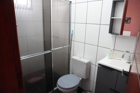 Casa à venda com 150m², 3 quartos e 4 vagasBanheiro da Suíte 1