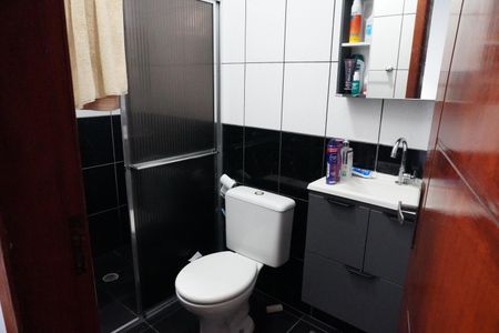 Casa à venda com 150m², 3 quartos e 4 vagasBanheiro da Suíte 3