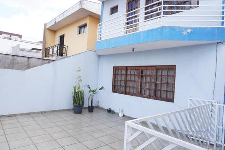 Casa à venda com 150m², 3 quartos e 4 vagasQuintal