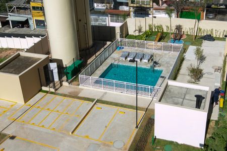 Apartamento à venda com 36m², 2 quartos e sem vaga Apartamento à venda com 36m², 2 quartos e sem vagaÁrea comum - Piscina