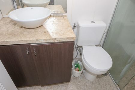 Apartamento para alugar com 54m², 2 quartos e 1 vaga Apartamento para alugar com 54m², 2 quartos e 1 vagaBanheiro