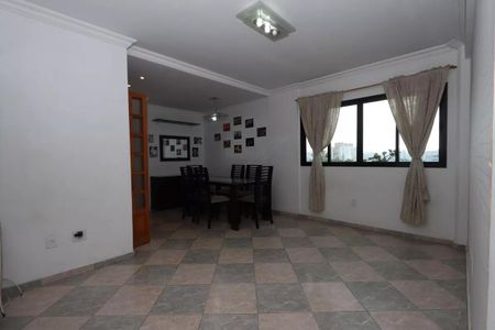 Sala de apartamento à venda com 3 quartos, 75m² em Quinta da Paineira, São Paulo