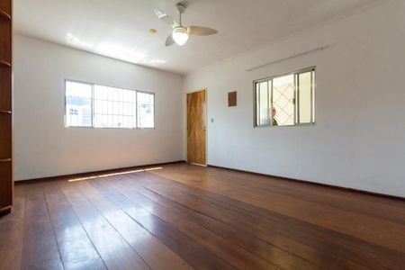 Casa para alugar com 87m², 3 quartos e sem vagaSala