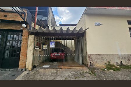 Casa para alugar com 87m², 3 quartos e sem vagaFachada