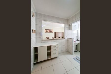 Apartamento para alugar com 77m², 2 quartos e 1 vaga Apartamento para alugar com 77m², 2 quartos e 1 vagaCozinha