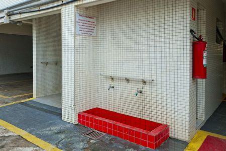 Apartamento para alugar com 77m², 2 quartos e 1 vaga Apartamento para alugar com 77m², 2 quartos e 1 vagaLava pés