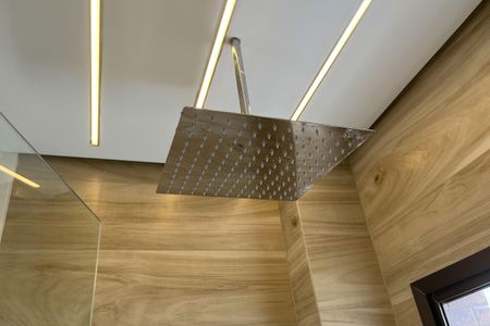 Casa para alugar com 220m², 5 quartos e sem vagaBanheiro da Suíte 3