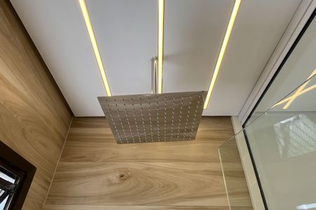 Casa para alugar com 220m², 5 quartos e sem vagaBanheiro da Suíte 1