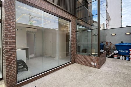 Casa para alugar com 220m², 5 quartos e sem vagaFachada
