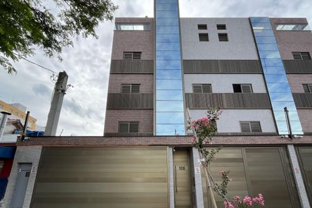 Casa para alugar com 220m², 5 quartos e sem vagaFachada
