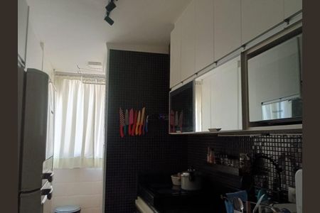 Apartamento à venda com 82m², 3 quartos e 2 vagasCozinha