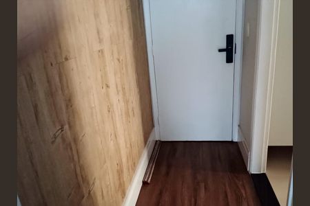 Apartamento à venda com 82m², 3 quartos e 2 vagasEntrada