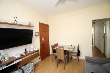 Sala de apartamento para alugar com 1 quarto, 60m² em Vila da Penha, Rio de Janeiro
