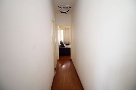 Sala - Corredor de apartamento para alugar com 1 quarto, 60m² em Vila da Penha, Rio de Janeiro