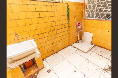 Casa à venda com 80m², 2 quartos e sem vagaÁrea de Serviço