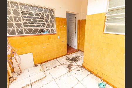 Casa à venda com 80m², 2 quartos e sem vagaÁrea de Serviço