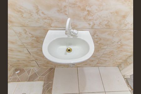 Casa à venda com 80m², 2 quartos e sem vagaBanheiro 1