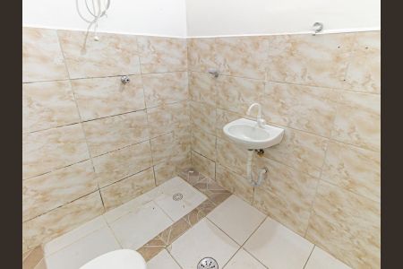 Casa à venda com 80m², 2 quartos e sem vagaBanheiro 1