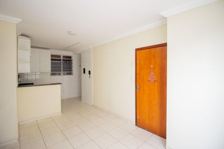 Sala de apartamento para alugar com 2 quartos, 70m² em Parque Xangri-lá, Contagem