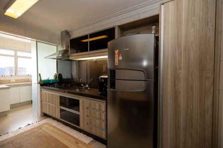 Apartamento à venda com 110m², 3 quartos e 2 vagasCozinha