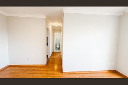 Sala de apartamento para alugar com 2 quartos, 48m² em Vila Roque, São Paulo