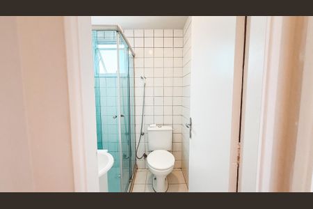 Apartamento para alugar com 48m², 2 quartos e 1 vaga Apartamento para alugar com 48m², 2 quartos e 1 vagaBanheiro