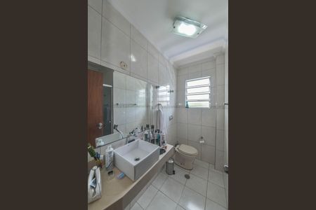 Casa para alugar com 125m², 3 quartos e 2 vagas Casa para alugar com 125m², 3 quartos e 2 vagasBanheiro Social 2