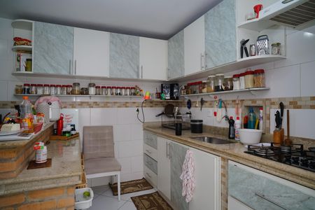 Casa à venda com 311m², 4 quartos e 2 vagasCozinha