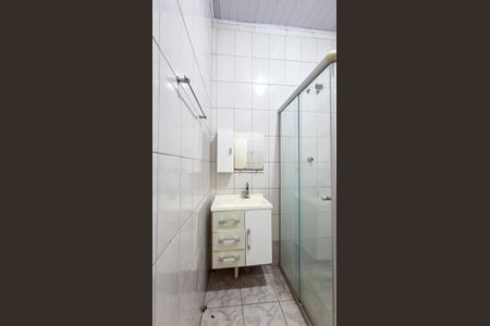 Casa para alugar com 70m², 2 quartos e sem vaga Casa para alugar com 70m², 2 quartos e sem vagaBanheiro