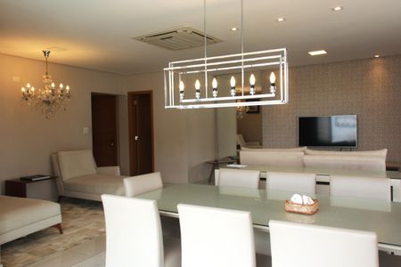 Sala de apartamento para alugar com 3 quartos, 206m² em Pompéia, Santos