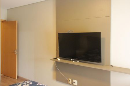 Apartamento para alugar com 206m², 3 quartos e 2 vagasSuíte 1