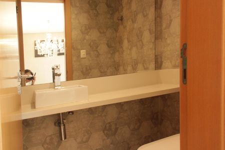 Apartamento para alugar com 206m², 3 quartos e 2 vagasLavabo