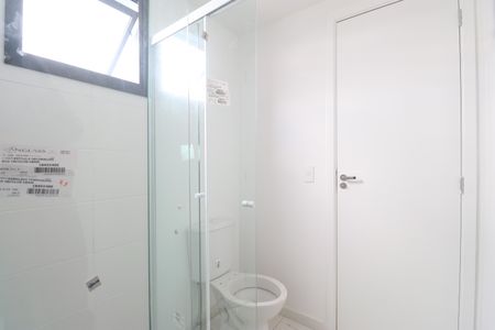 Banheiro de apartamento para alugar com 1 quarto, 26m² em Barra Funda, São Paulo