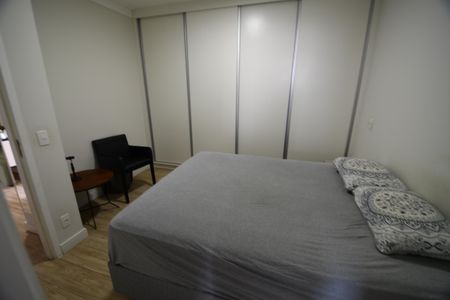 Quarto Suíte de apartamento para alugar com 1 quarto, 55m² em Cambuí, Campinas