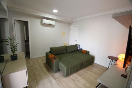 Sala de apartamento para alugar com 1 quarto, 55m² em Cambuí, Campinas