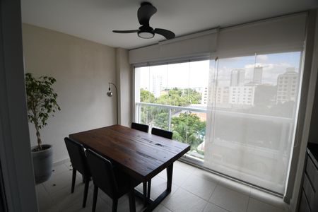 Sala - Sacada de apartamento para alugar com 1 quarto, 55m² em Cambuí, Campinas
