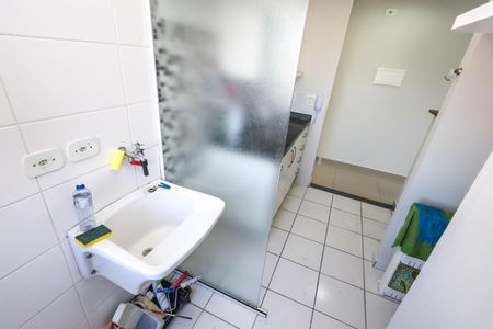 Apartamento para alugar com 48m², 2 quartos e 1 vaga Apartamento para alugar com 48m², 2 quartos e 1 vagaCozinha e Área de Serviço