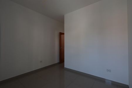 Casa à venda com 97m², 2 quartos e 2 vagasSuíte 1