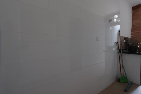 Casa à venda com 97m², 2 quartos e 2 vagasLavanderia