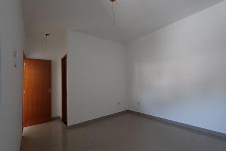 Casa à venda com 97m², 2 quartos e 2 vagasSuíte 2