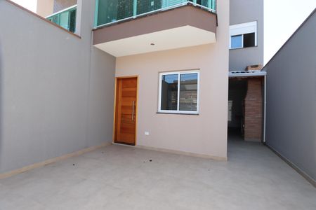 Casa à venda com 97m², 2 quartos e 2 vagasGaragem