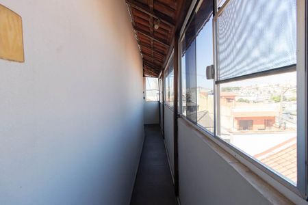 Casa à venda com 150m², 4 quartos e 2 vagasVaranda