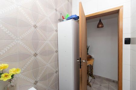 Casa à venda com 150m², 4 quartos e 2 vagasBanheiro Social
