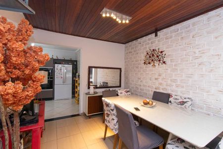 Sala de Jantar de casa à venda com 4 quartos, 150m² em Vila Medeiros, São Paulo