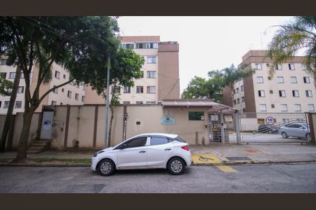 Apartamento para alugar com 49m², 2 quartos e 1 vaga Apartamento para alugar com 49m², 2 quartos e 1 vagaFachada