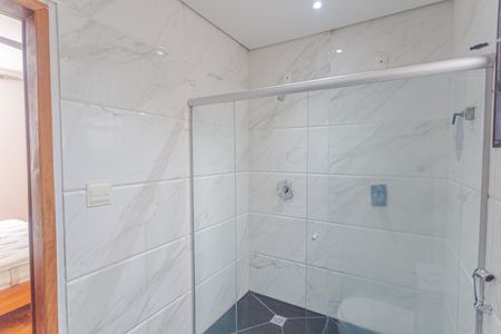 Apartamento para alugar com 300m², 5 quartos e 1 vaga Apartamento para alugar com 300m², 5 quartos e 1 vagaBanheiro da Suíte