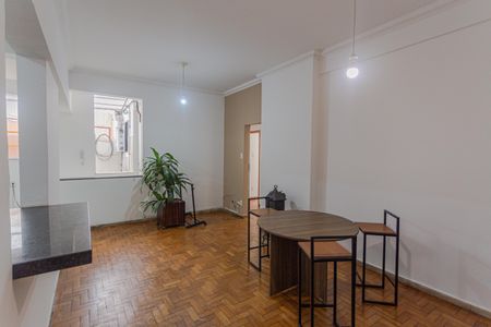 Apartamento para alugar com 300m², 5 quartos e 1 vaga Apartamento para alugar com 300m², 5 quartos e 1 vagaSala 2