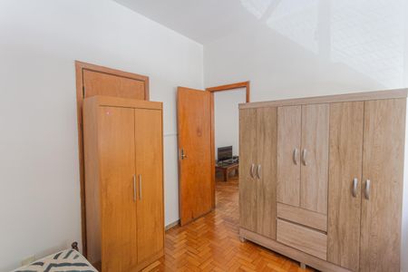Apartamento para alugar com 300m², 5 quartos e 1 vaga Apartamento para alugar com 300m², 5 quartos e 1 vagaQuarto 5