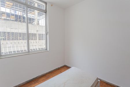 Apartamento para alugar com 300m², 5 quartos e 1 vaga Apartamento para alugar com 300m², 5 quartos e 1 vagaQuarto 2